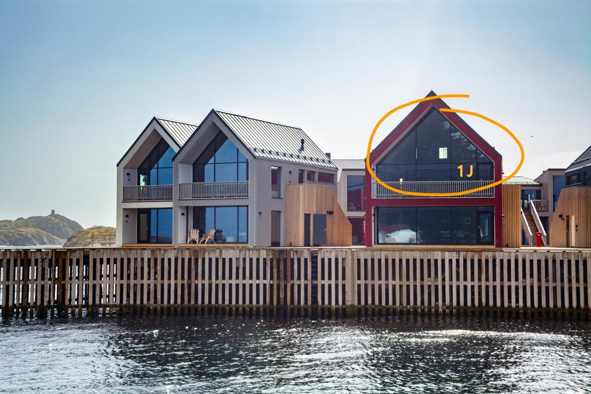 Rorbuleilighet 1J Henningsvær Eksteriør billede